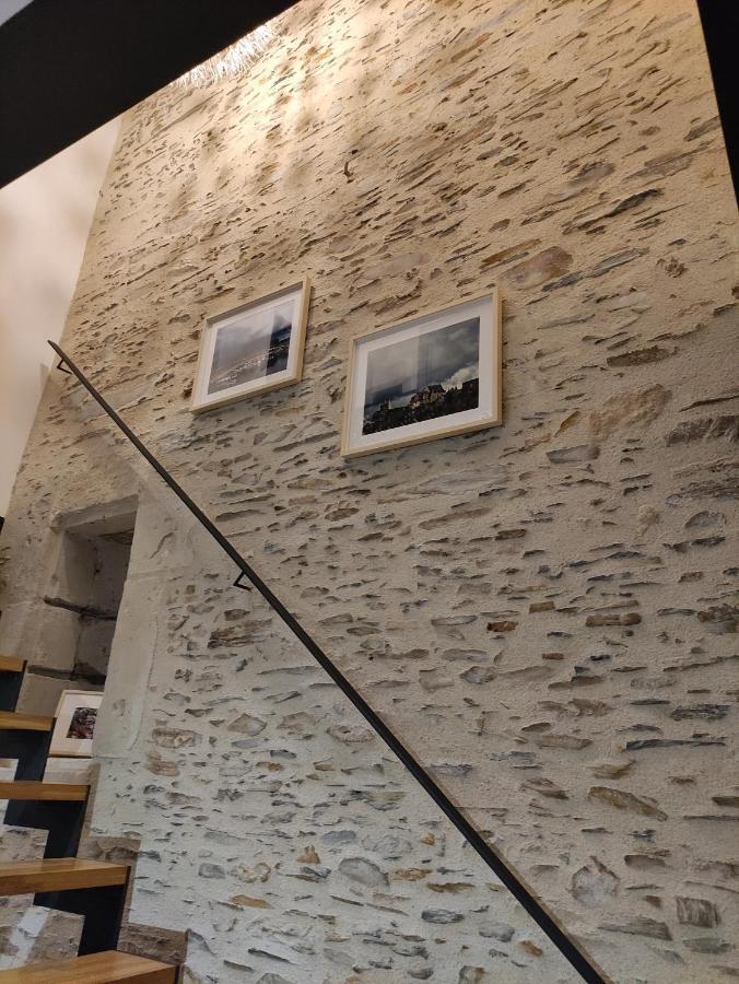 אנז'ה Le Beau Repaire, Chambres D'Hotes, Quartier Historique, 1 A 3 Chambres, Etage Independant מראה חיצוני תמונה